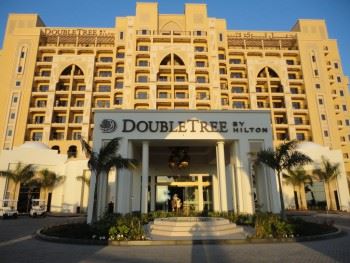 DoubleThree by Hilton Hotel Resort &amp; SPA Marjan Island